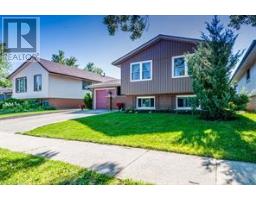 7 SANDERSON DRIVE, Guelph, Ontario