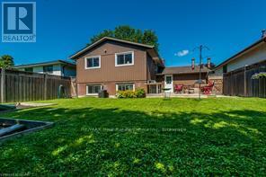 7 Sanderson Drive, Guelph, Ontario  N1H 6T7 - Photo 33 - X12846976