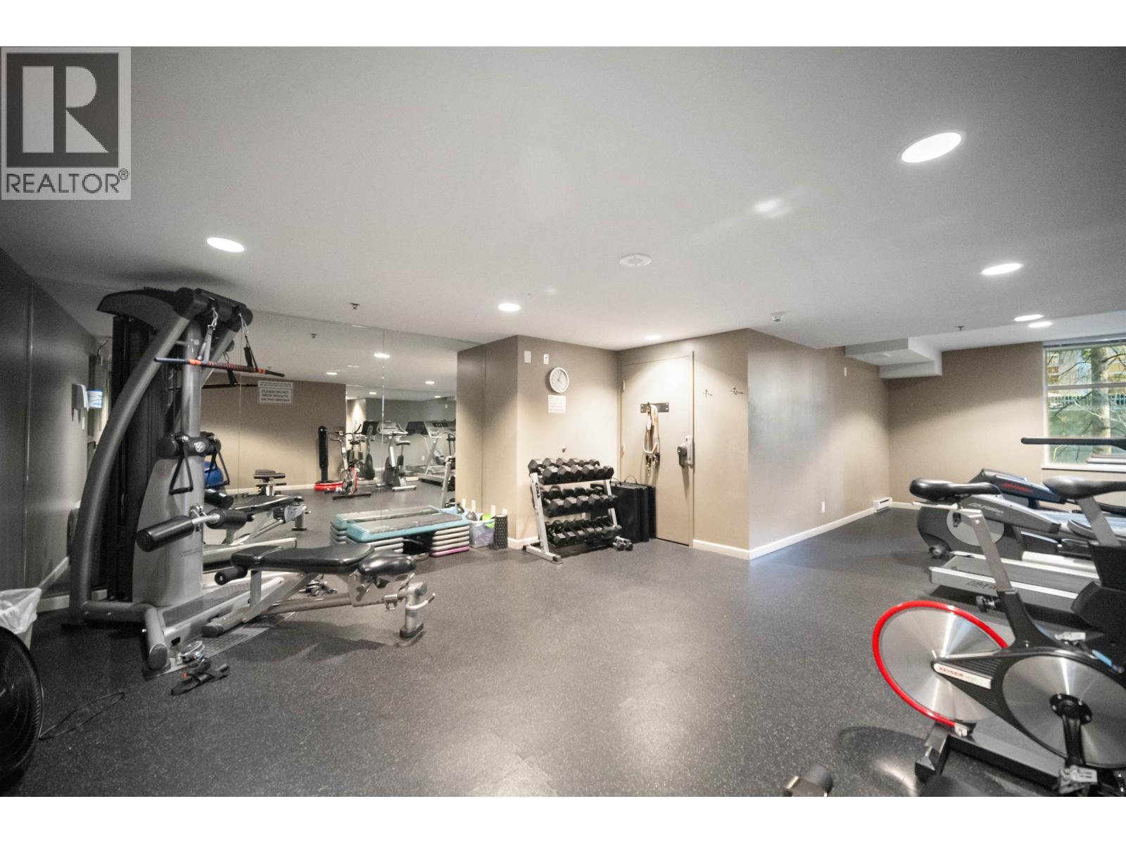 409 9232 University Crescent, Burnaby, British Columbia  V5A 0A3 - Photo 22 - R3096156