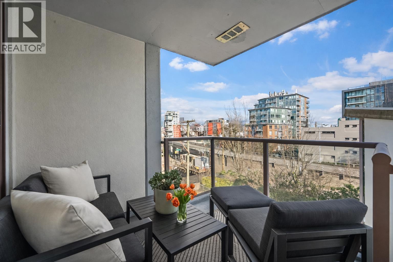 404 1633 W 8th Avenue, Vancouver, British Columbia  V6J 5H7 - Photo 19 - R3096155