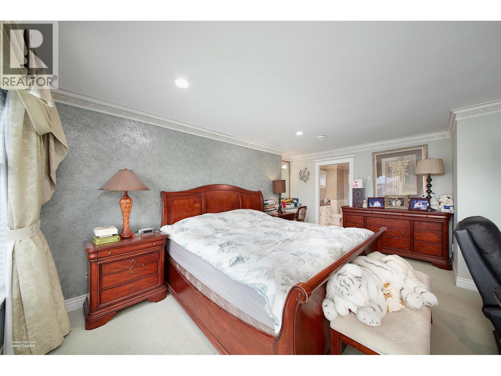 3939 Elmwood Street, Burnaby, British Columbia  V5G 1R9 - Photo 23 - R3096208