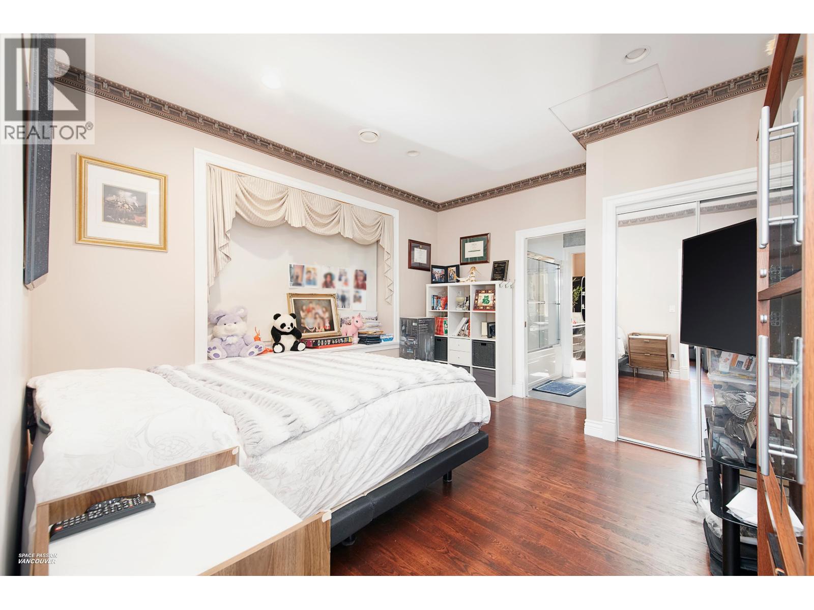 3939 Elmwood Street, Burnaby, British Columbia  V5G 1R9 - Photo 15 - R3096208