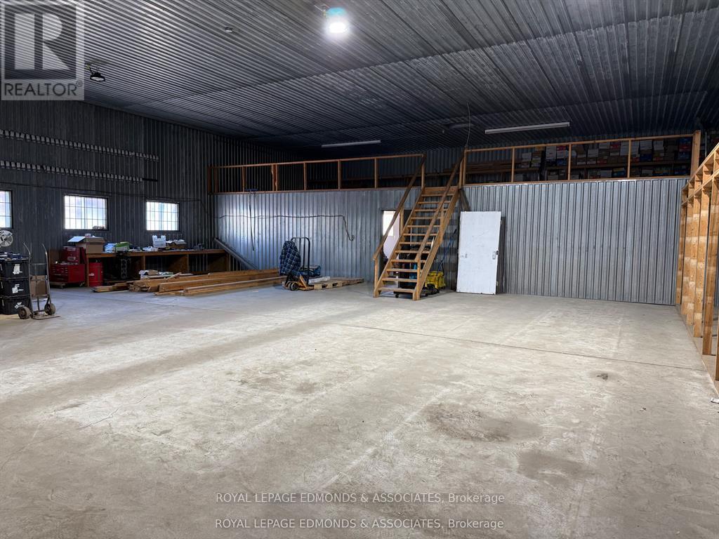 174 Albert Street, Pembroke, Ontario  K8A 4K6 - Photo 13 - X12846944