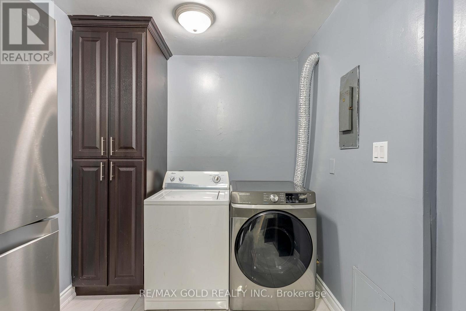 513 - 340 Dixon Road, Toronto, Ontario  M9R 1T1 - Photo 11 - W12833204