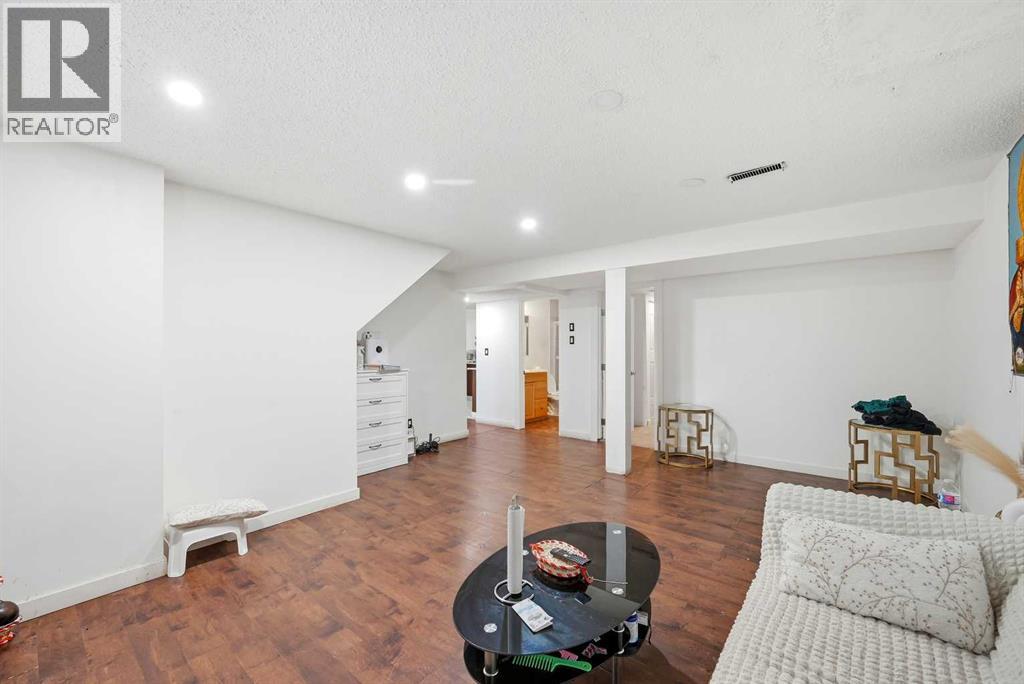 6120 18 Avenue Ne, Calgary, Alberta  T1Y 1P1 - Photo 28 - A2284433