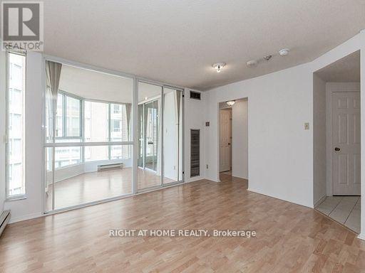 1907 - 55 Centre Avenue, Toronto, Ontario  M5G 2H5 - Photo 2 - C12846918