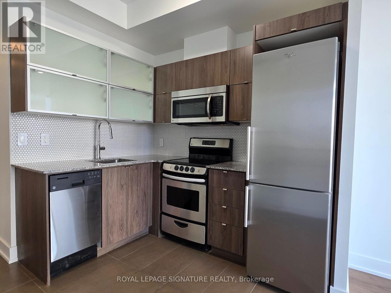 2205 - 170 Fort York Boulevard, Toronto, Ontario  M5V 0E6 - Photo 17 - C12846956