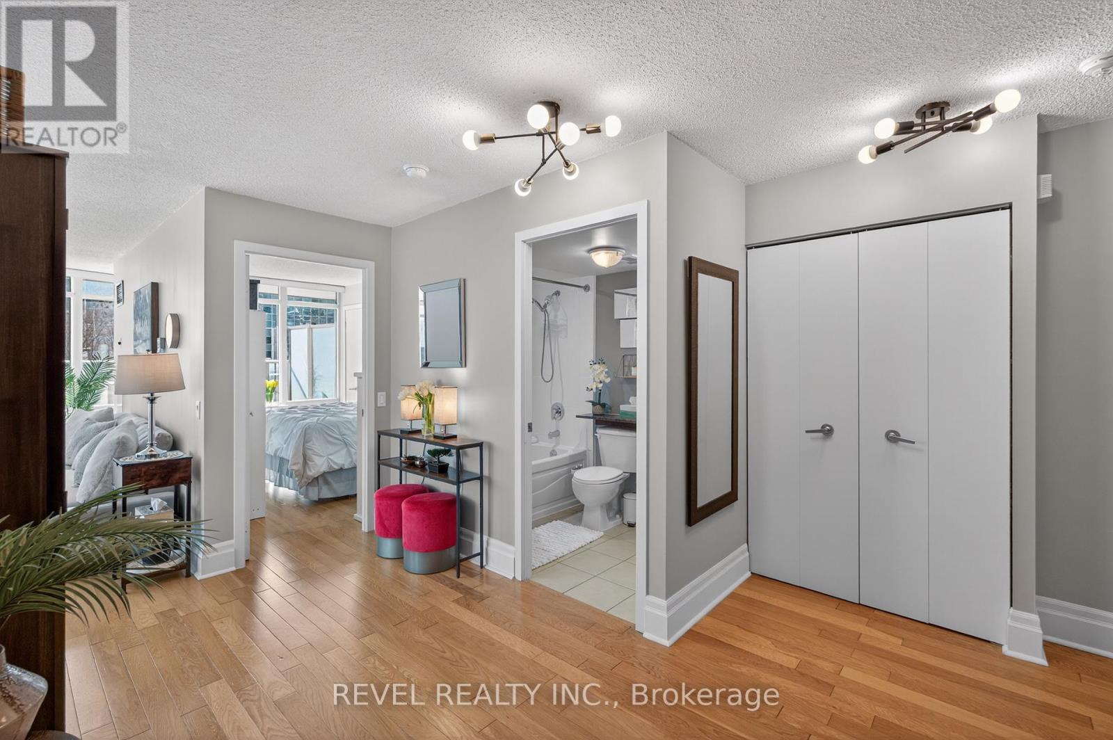 603 - 361 Front Street W, Toronto, Ontario  M5V 3R5 - Photo 8 - C12846966