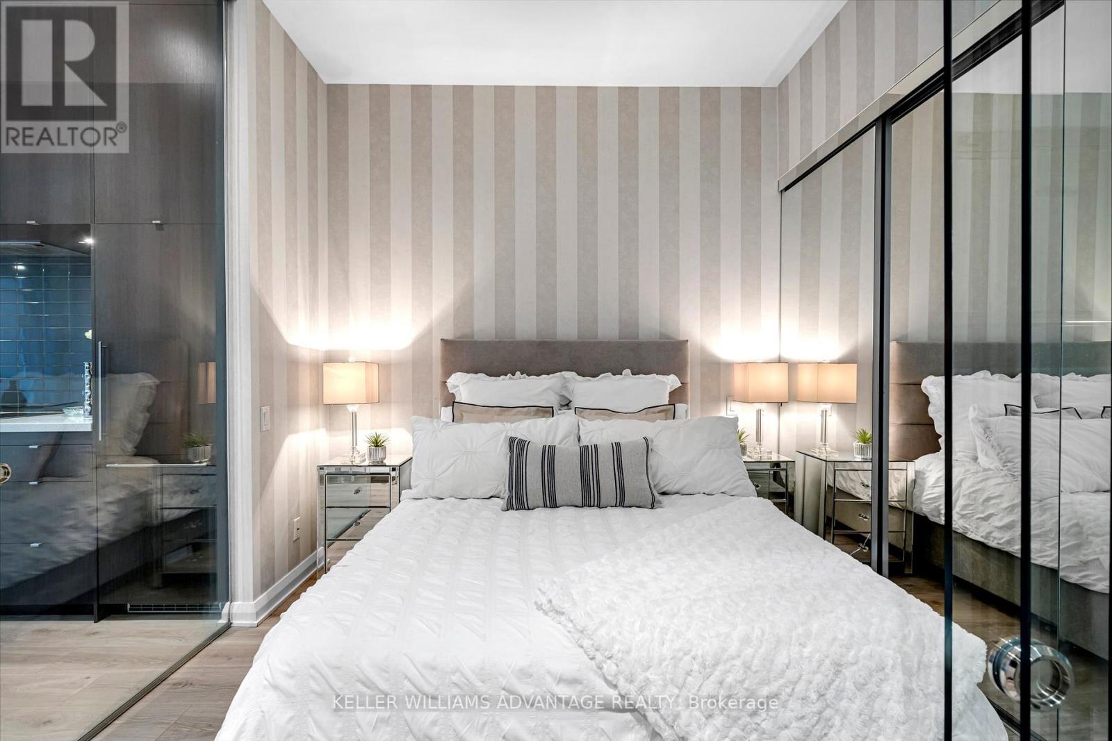 304 - 155 Yorkville Avenue, Toronto, Ontario  M5R 1C4 - Photo 4 - C12846980