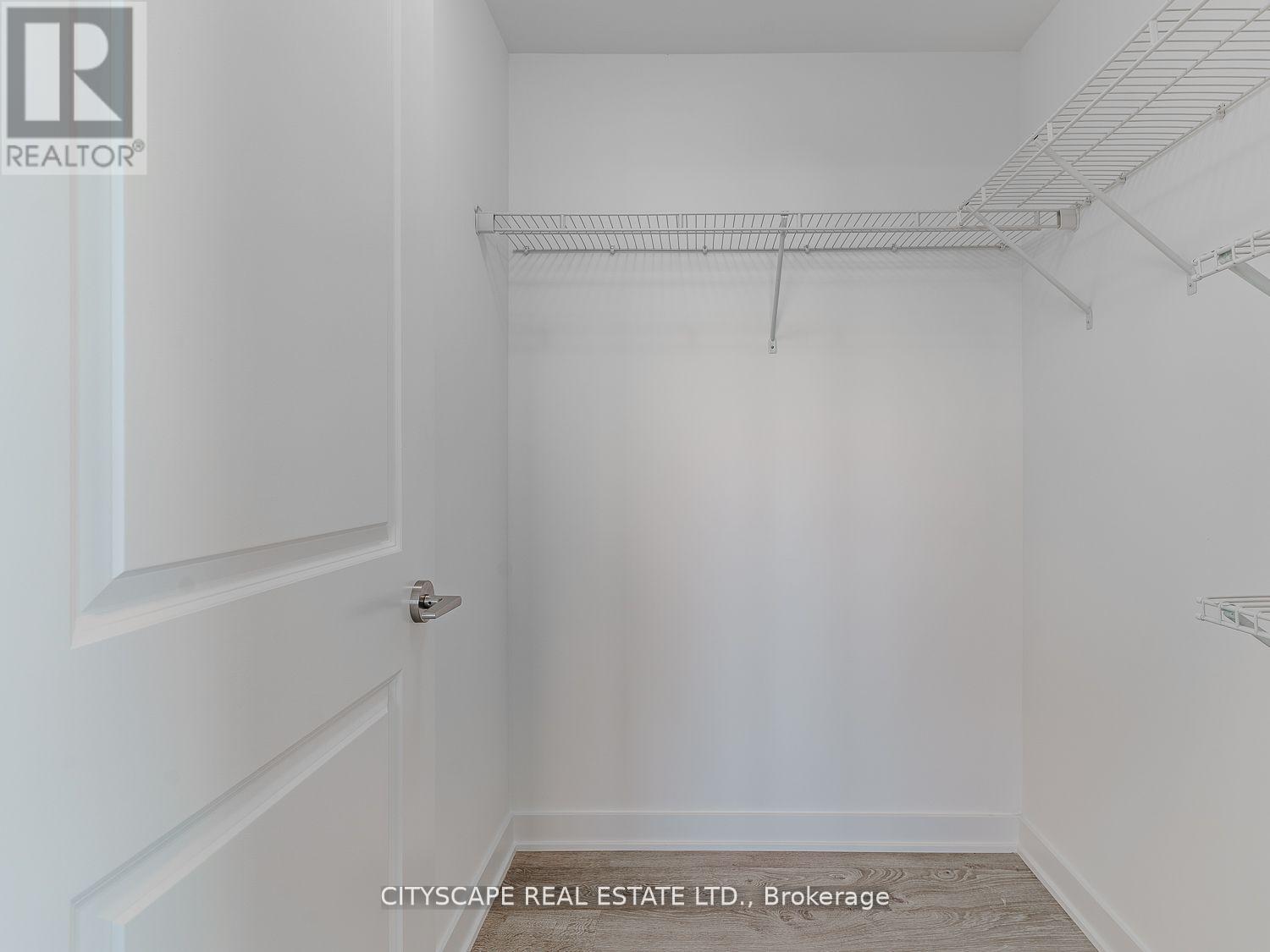 405 - 120 Eagle Rock Way, Vaughan, Ontario  L6A 5C2 - Photo 27 - N12846932