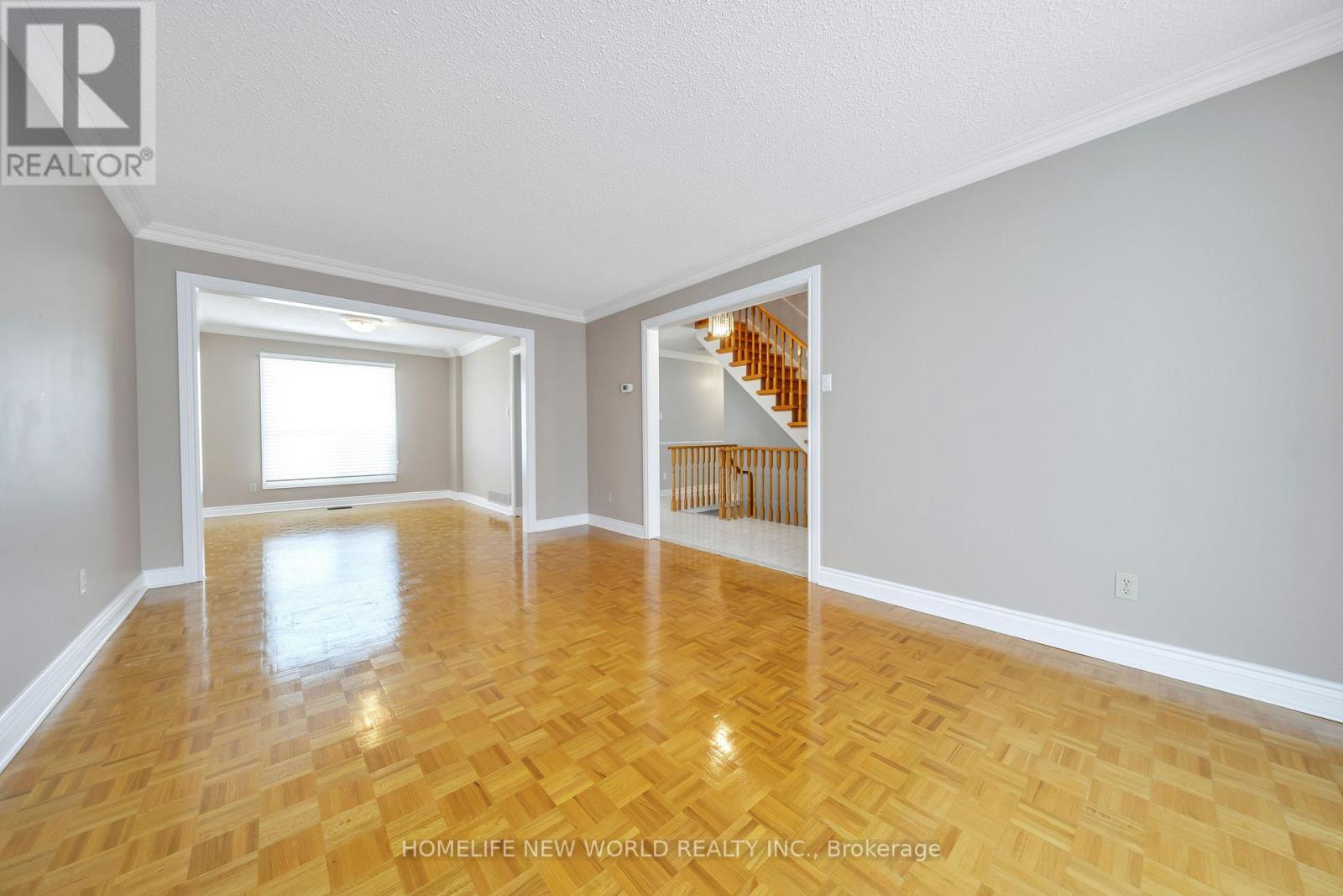 120 Harvest Moon Drive, Markham (Milliken Mills West), Ontario  L3R 4M4 - Photo 4 - N12846970
