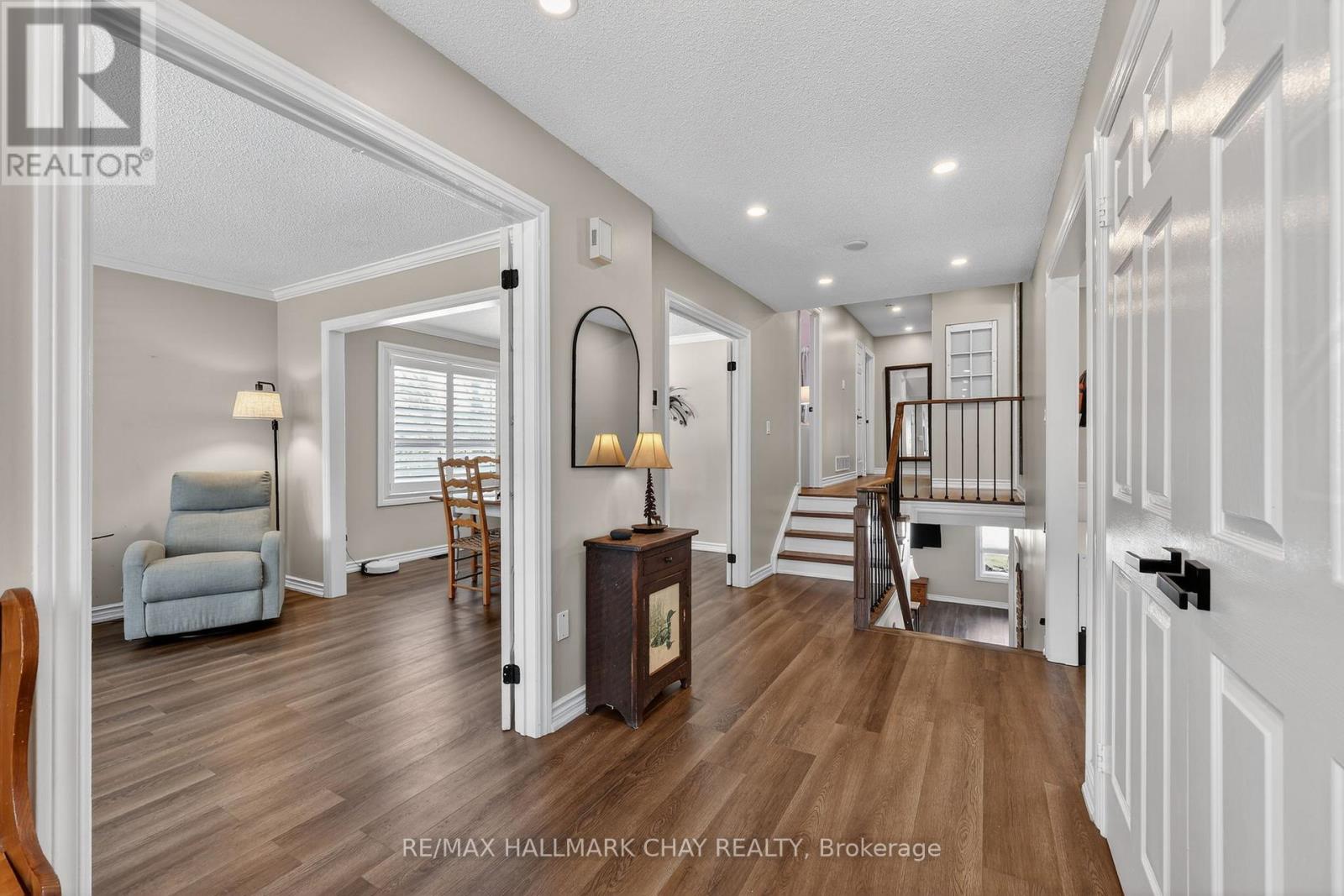 58 James Street, Barrie, Ontario  L4N 6Y2 - Photo 11 - S12846950