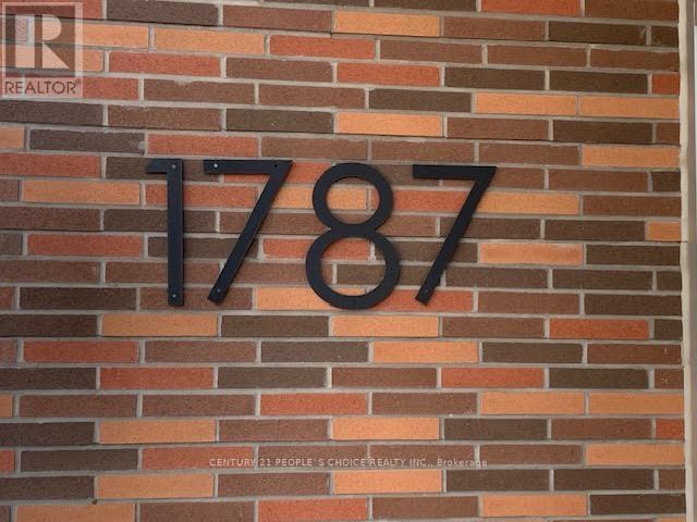 1007 - 1787 St Clair Avenue W, Toronto, Ontario  M6N 3A2 - Photo 30 - W12846898