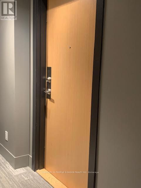 1007 - 1787 St Clair Avenue W, Toronto, Ontario  M6N 3A2 - Photo 6 - W12846898