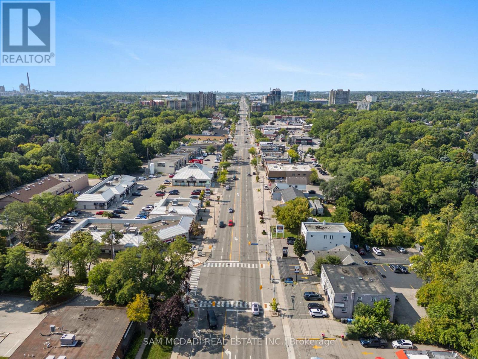1651 Lakeshore Road W, Mississauga, Ontario  L5J 1J4 - Photo 17 - W12846916