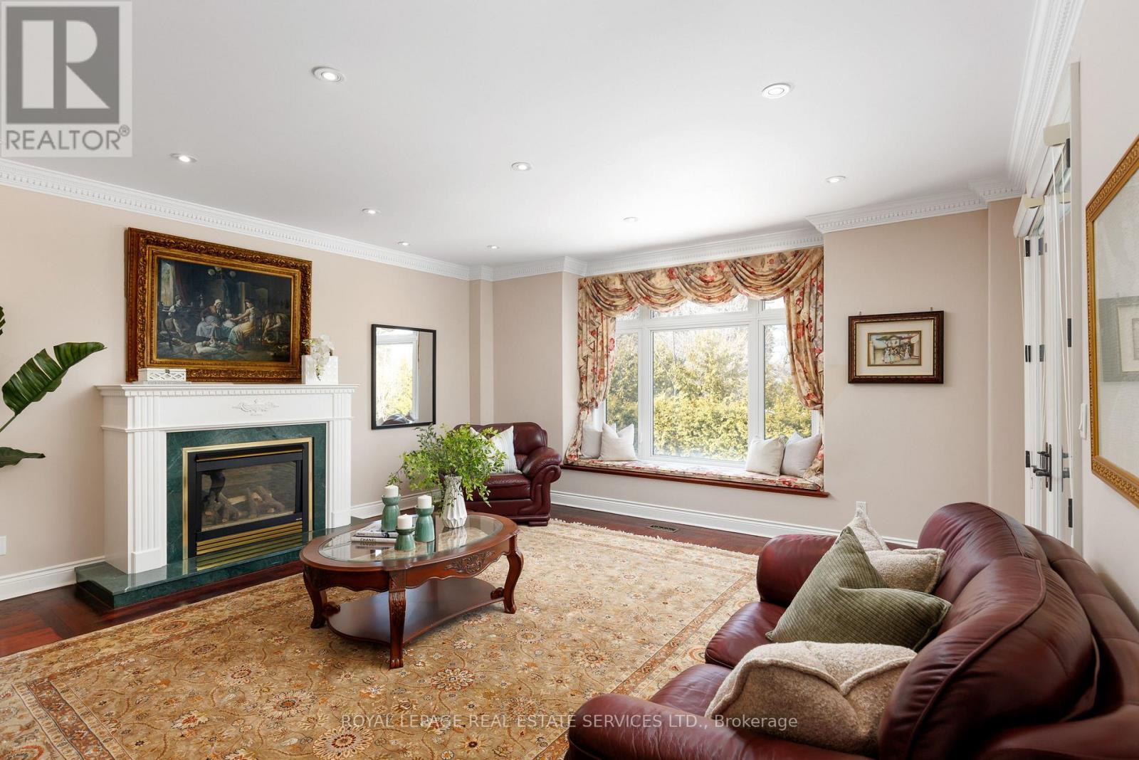 64 Yorkleigh Avenue, Toronto, Ontario  M9P 1Y5 - Photo 10 - W12846922