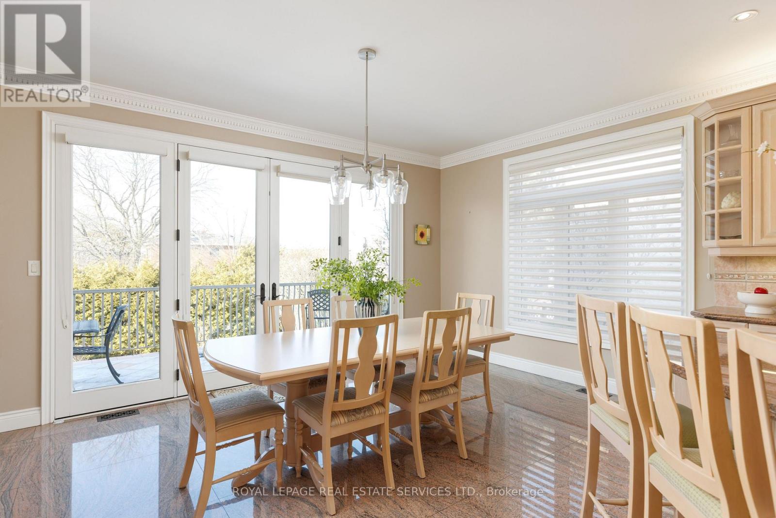 64 Yorkleigh Avenue, Toronto, Ontario  M9P 1Y5 - Photo 17 - W12846922