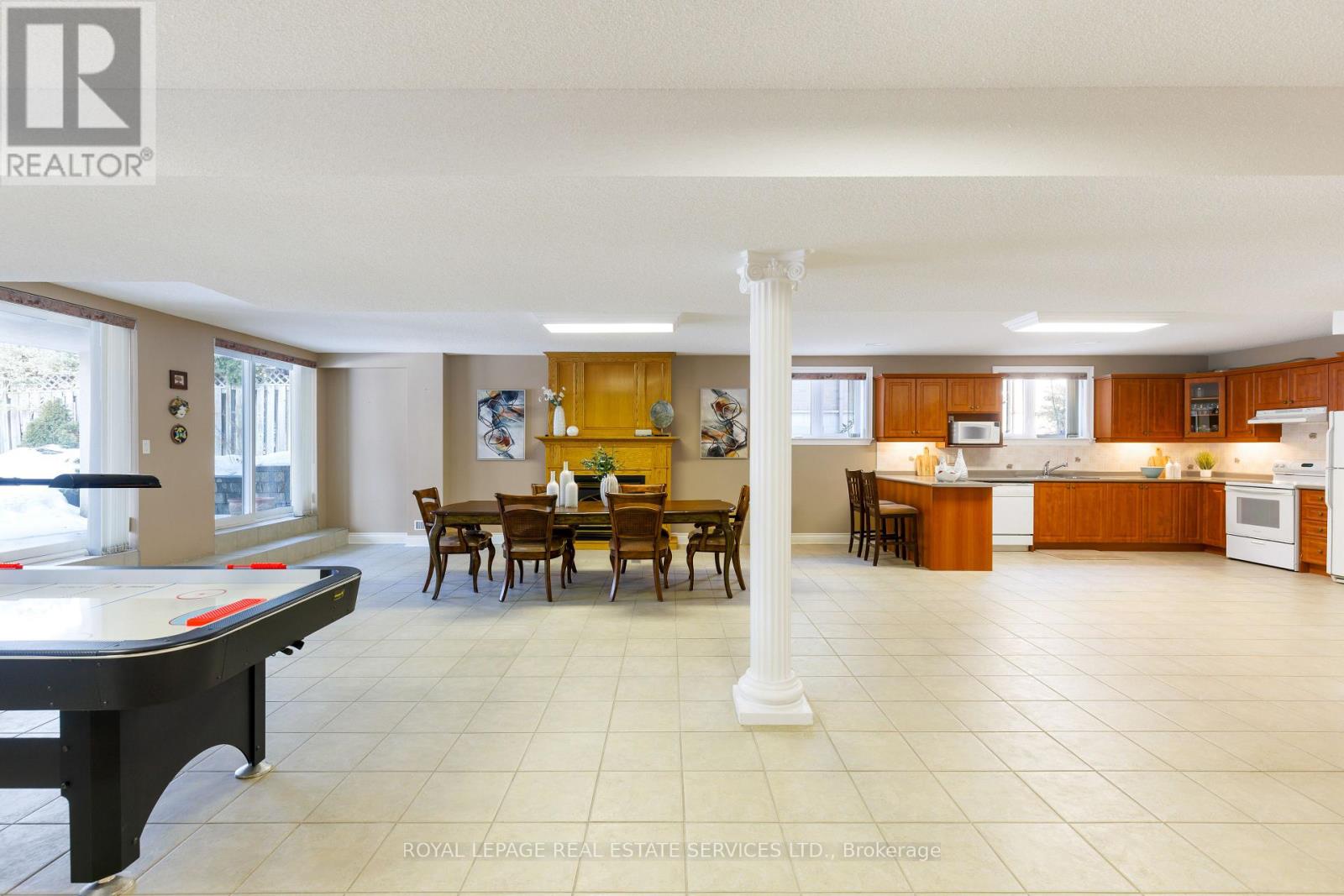 64 Yorkleigh Avenue, Toronto, Ontario  M9P 1Y5 - Photo 34 - W12846922