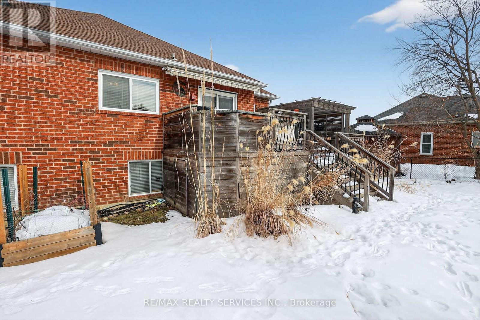 4 Valleybrae Court, Caledon, Ontario  L7C 1B8 - Photo 35 - W12846924