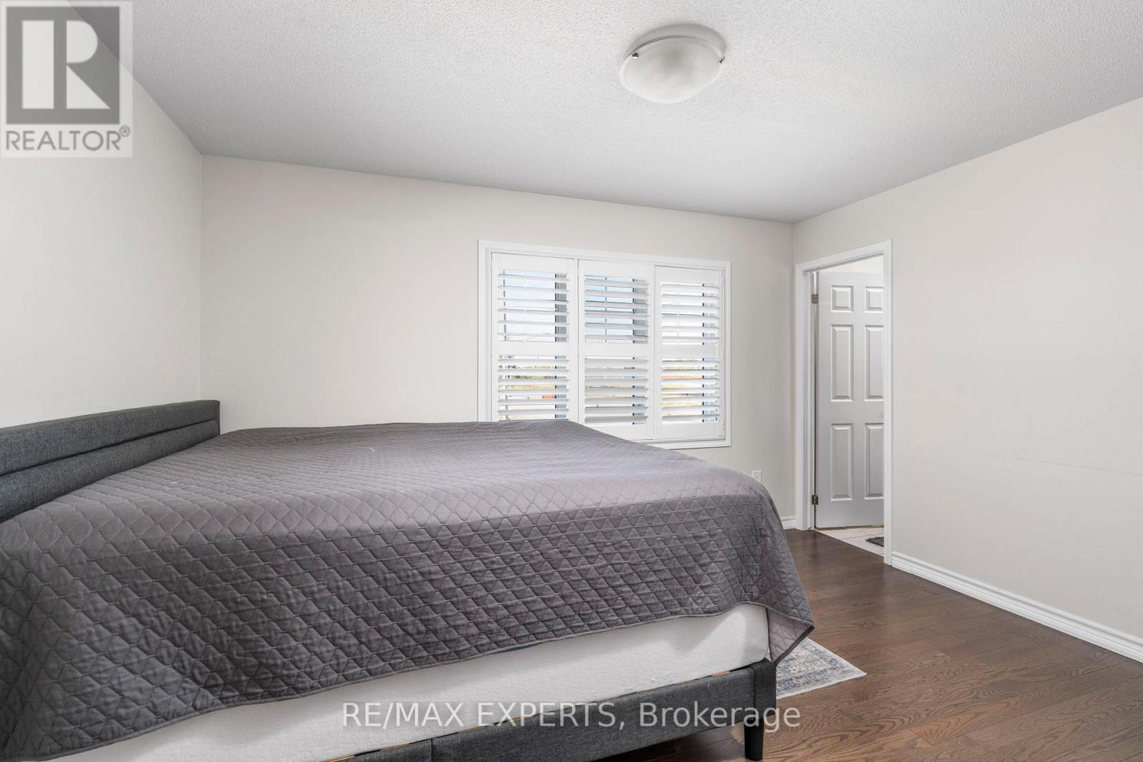 56 Donlamont Circle, Brampton, Ontario  L7A 4T5 - Photo 23 - W12846972