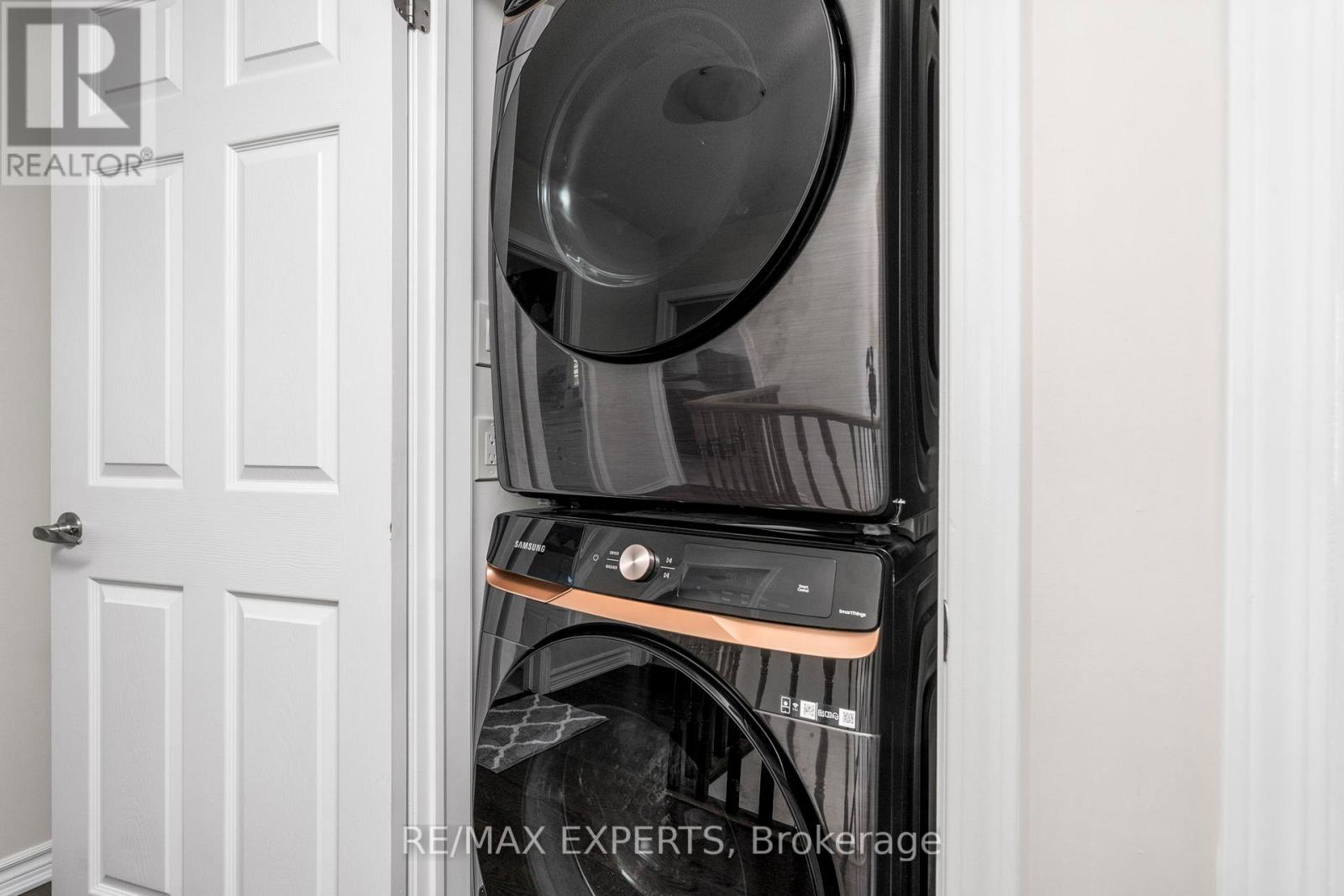 56 Donlamont Circle, Brampton, Ontario  L7A 4T5 - Photo 34 - W12846972