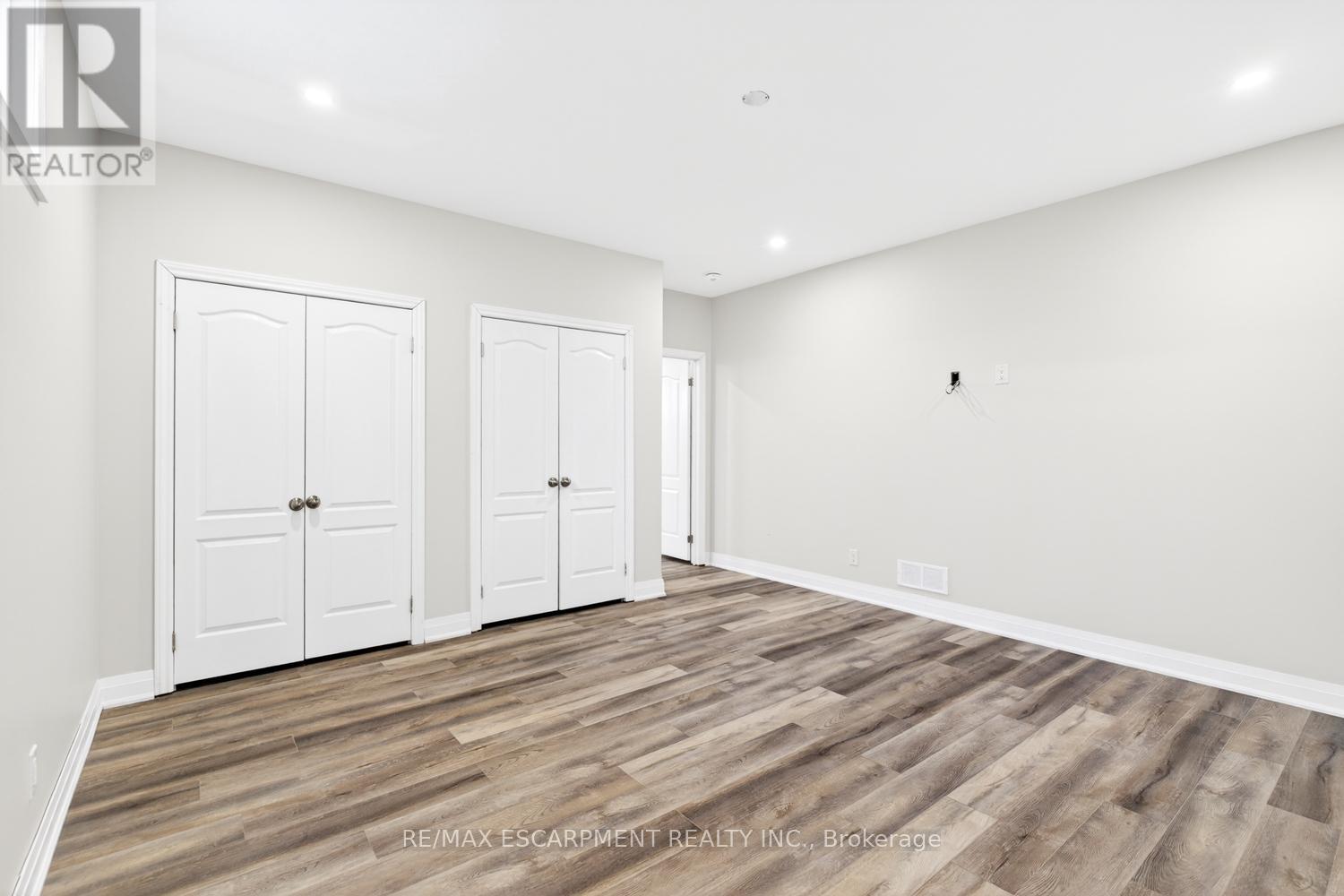 4 - 3757 St. Peter Avenue, Niagara Falls, Ontario  L2J 0G2 - Photo 36 - X12846982