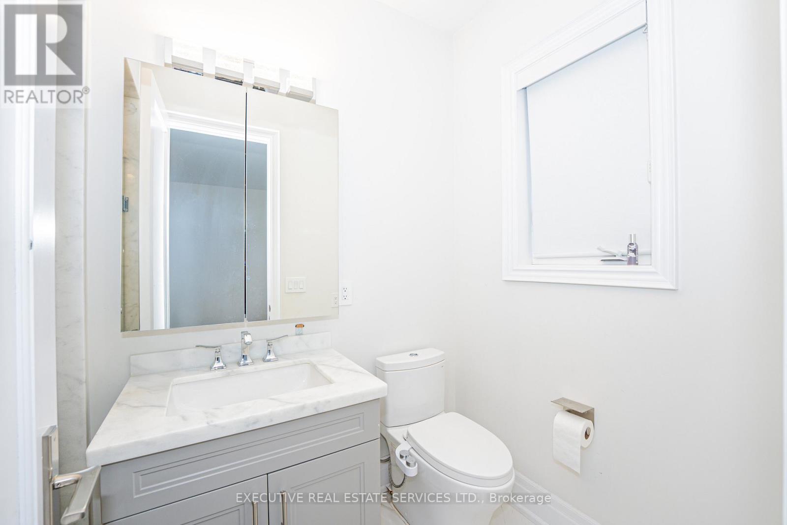 1217 Ironbridge Road, Oakville, Ontario  L6M 5M5 - Photo 17 - W12773676