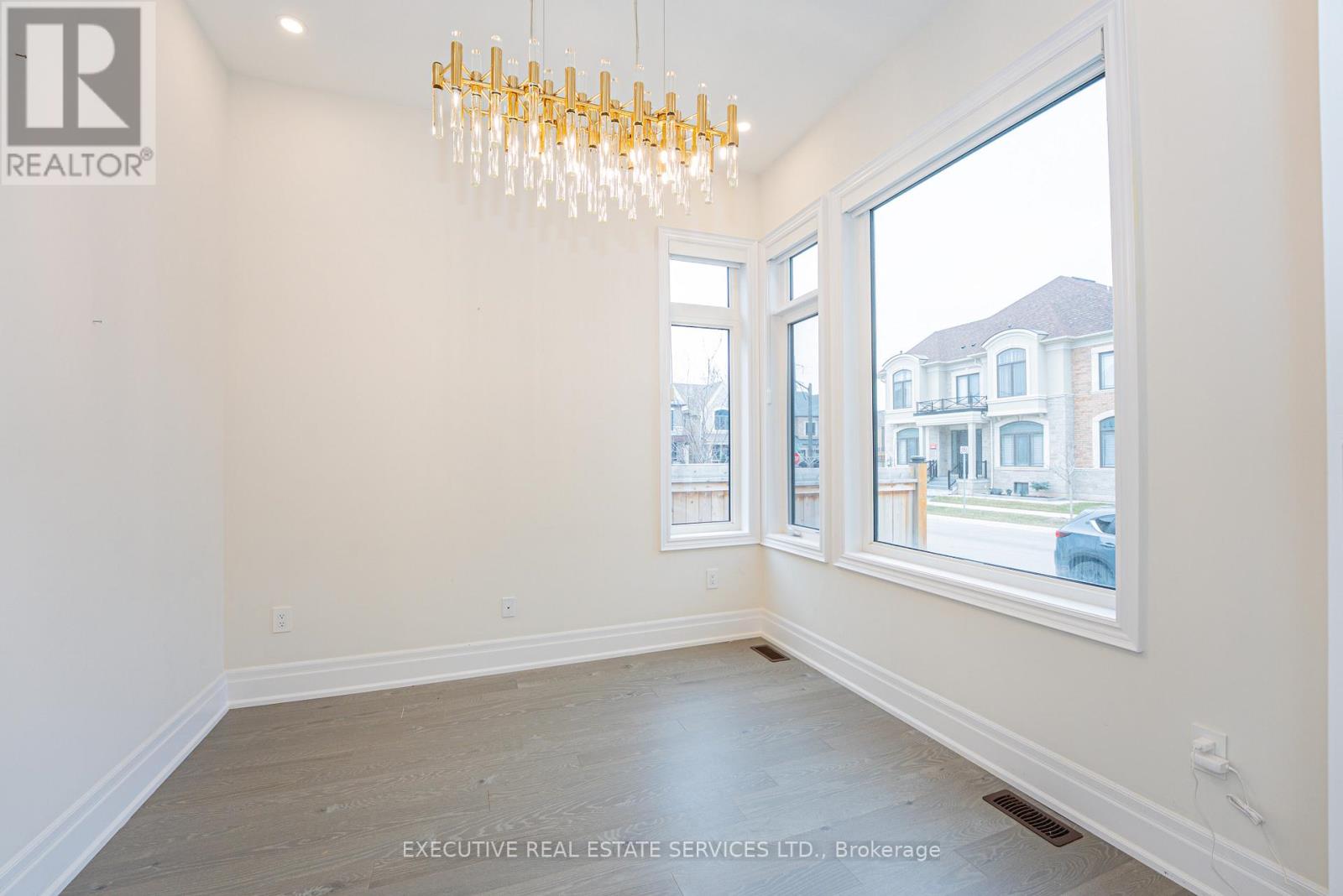 1217 Ironbridge Road, Oakville, Ontario  L6M 5M5 - Photo 28 - W12773676