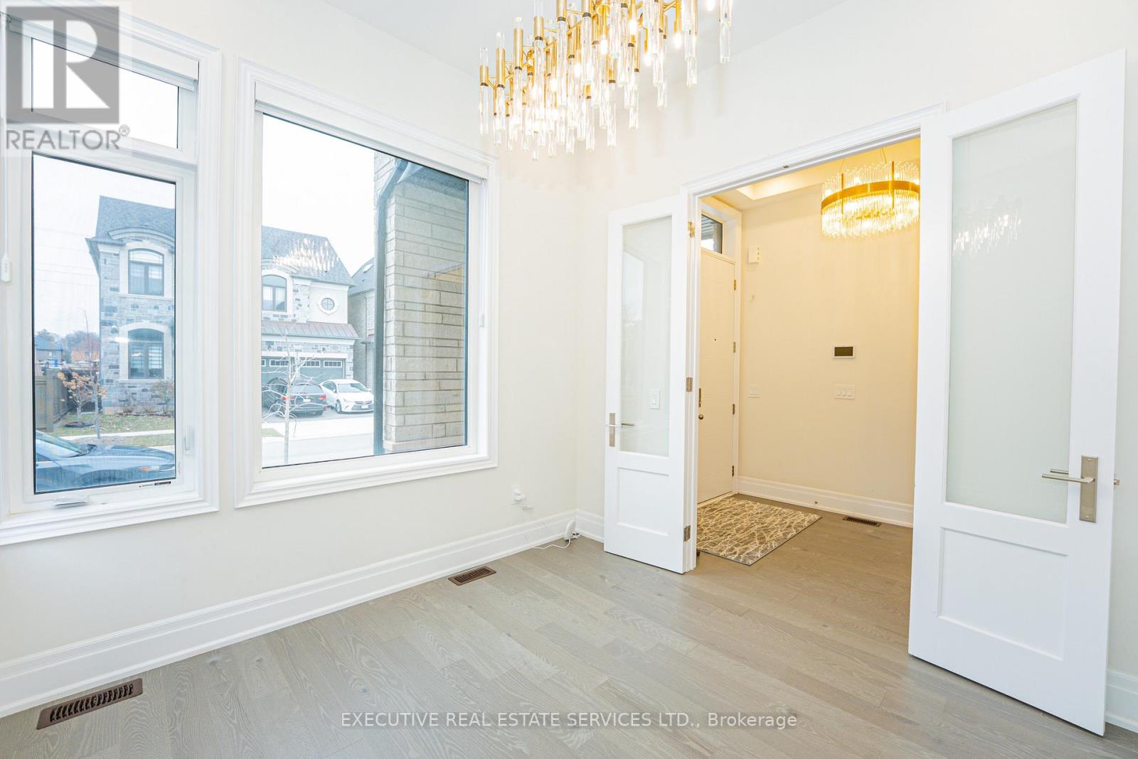 1217 Ironbridge Road, Oakville, Ontario  L6M 5M5 - Photo 29 - W12773676