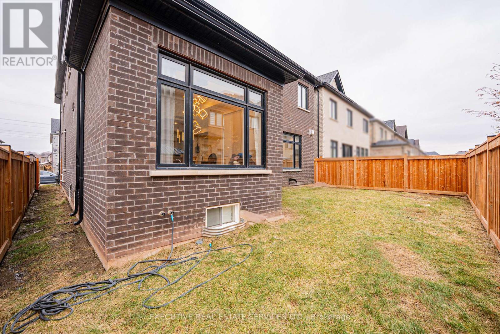 1217 Ironbridge Road, Oakville, Ontario  L6M 5M5 - Photo 44 - W12773676