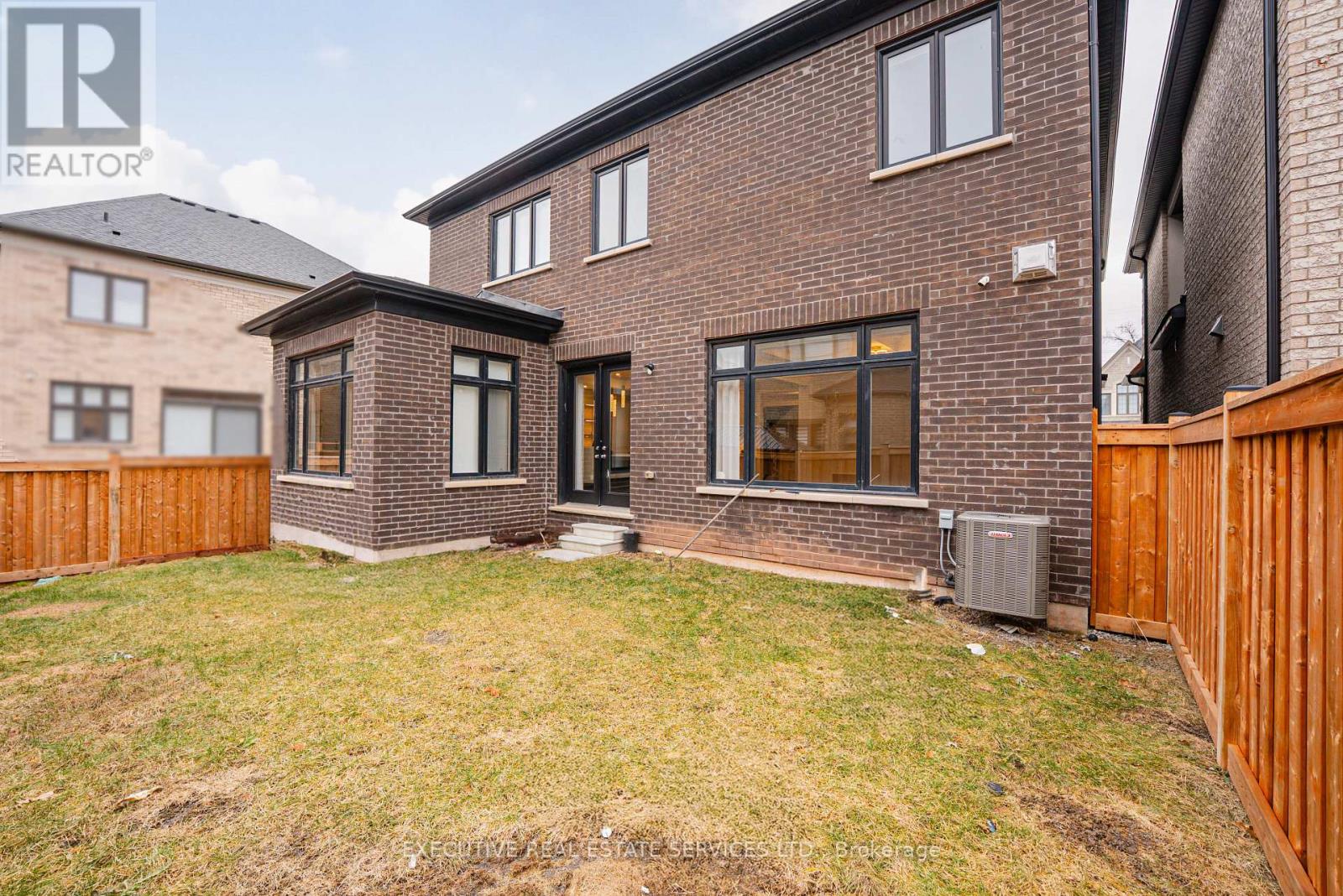 1217 Ironbridge Road, Oakville, Ontario  L6M 5M5 - Photo 45 - W12773676