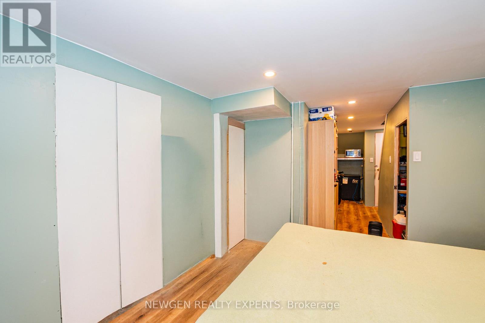 87 Moregate Crescent, Brampton, Ontario  L6S 3K9 - Photo 31 - W12806964