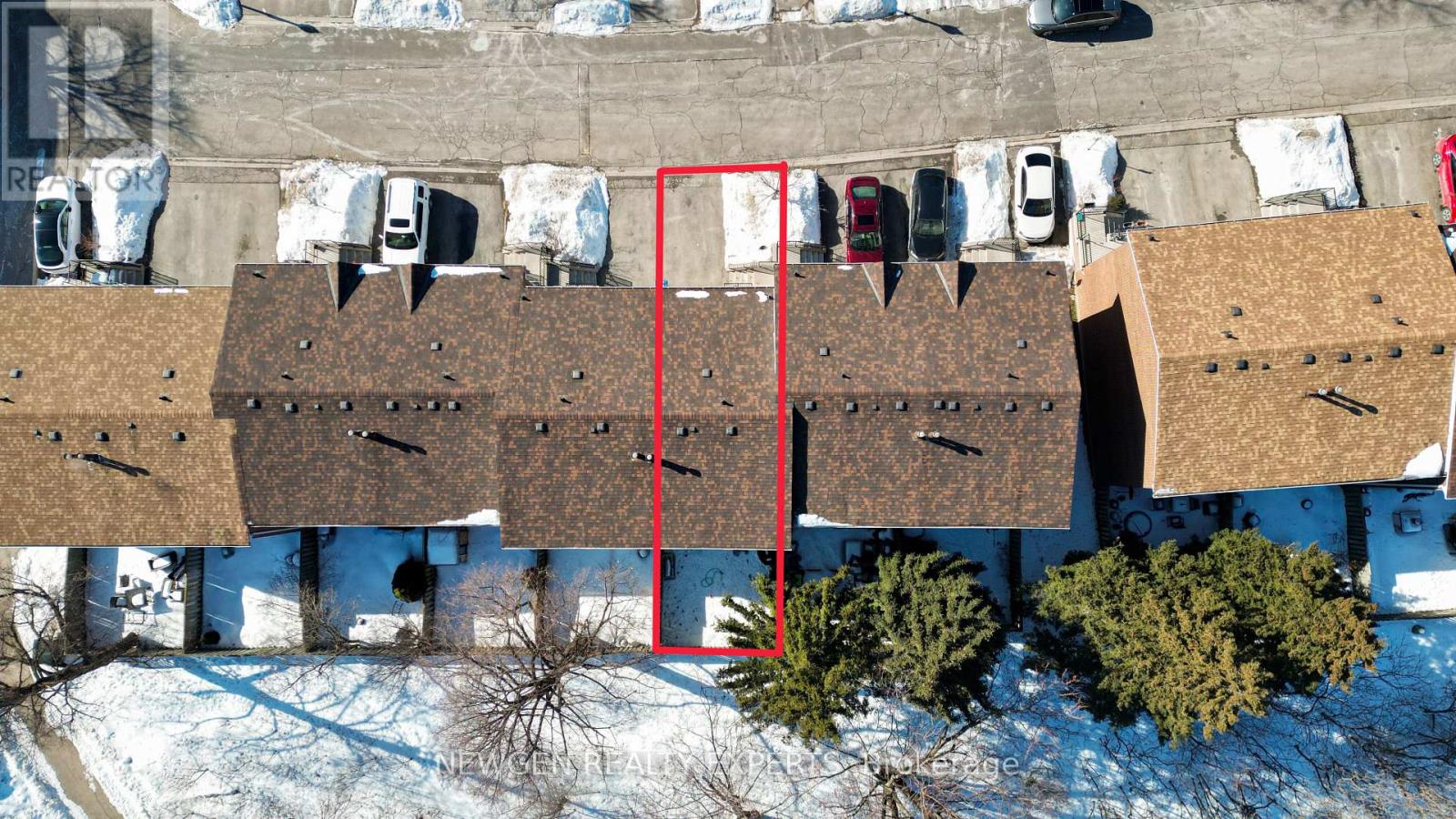 87 Moregate Crescent, Brampton, Ontario  L6S 3K9 - Photo 3 - W12806964