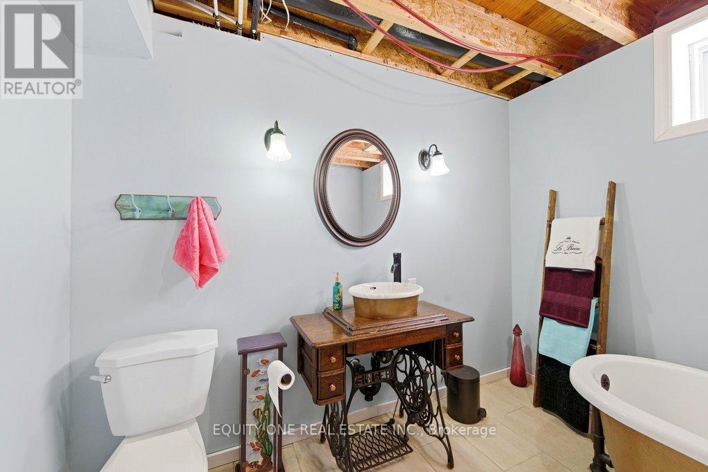 724 Des Merisiers Place, Casselman, Ontario  K0A 1M0 - Photo 32 - X12846992