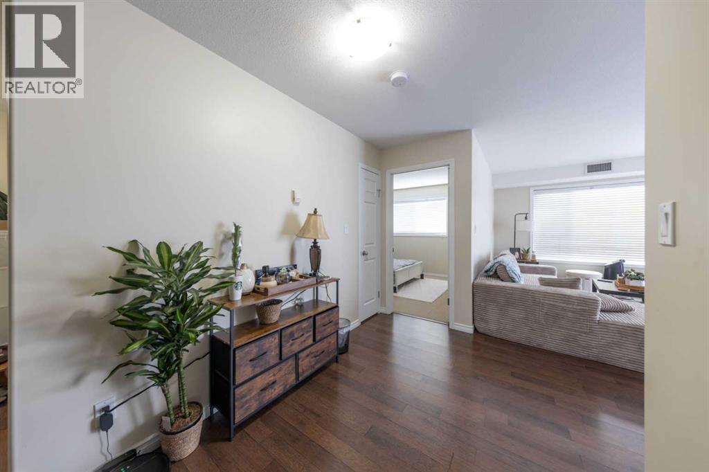 203, 1804 48 Avenue, Lloydminster, Saskatchewan  S9V 1K2 - Photo 3 - A2290105