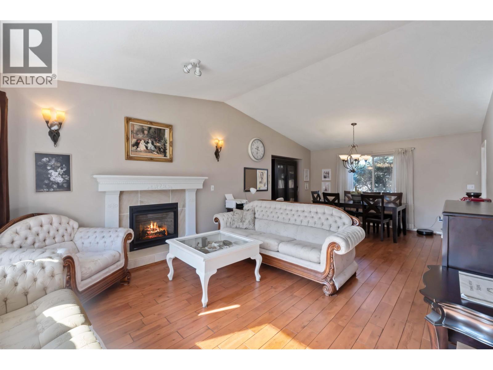 24109 124 Avenue, Maple Ridge, British Columbia  V4R 1N3 - Photo 6 - R3096414