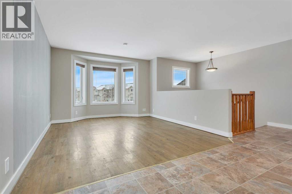 165 Kelloway Crescent, Red Deer, Alberta  T4P 0H5 - Photo 3 - A2289859