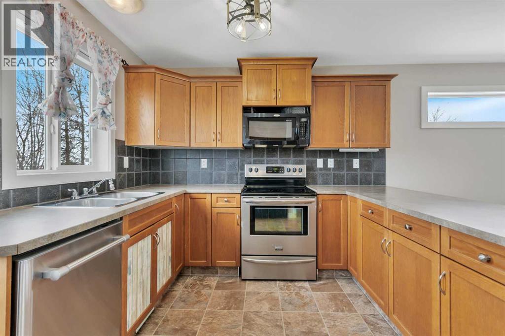 165 Kelloway Crescent, Red Deer, Alberta  T4P 0H5 - Photo 6 - A2289859