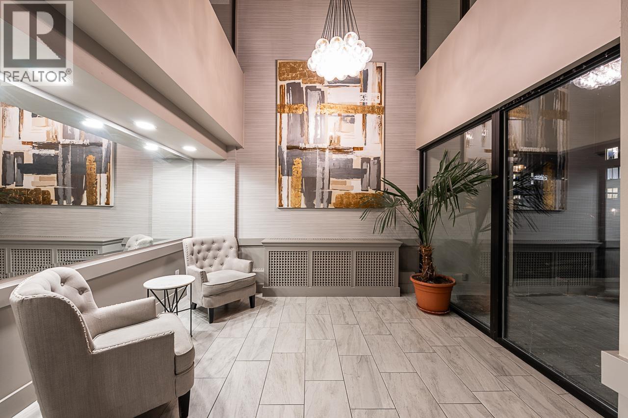 608 2004 Fullerton Avenue, North Vancouver, British Columbia  V7P 3G8 - Photo 2 - R3093342