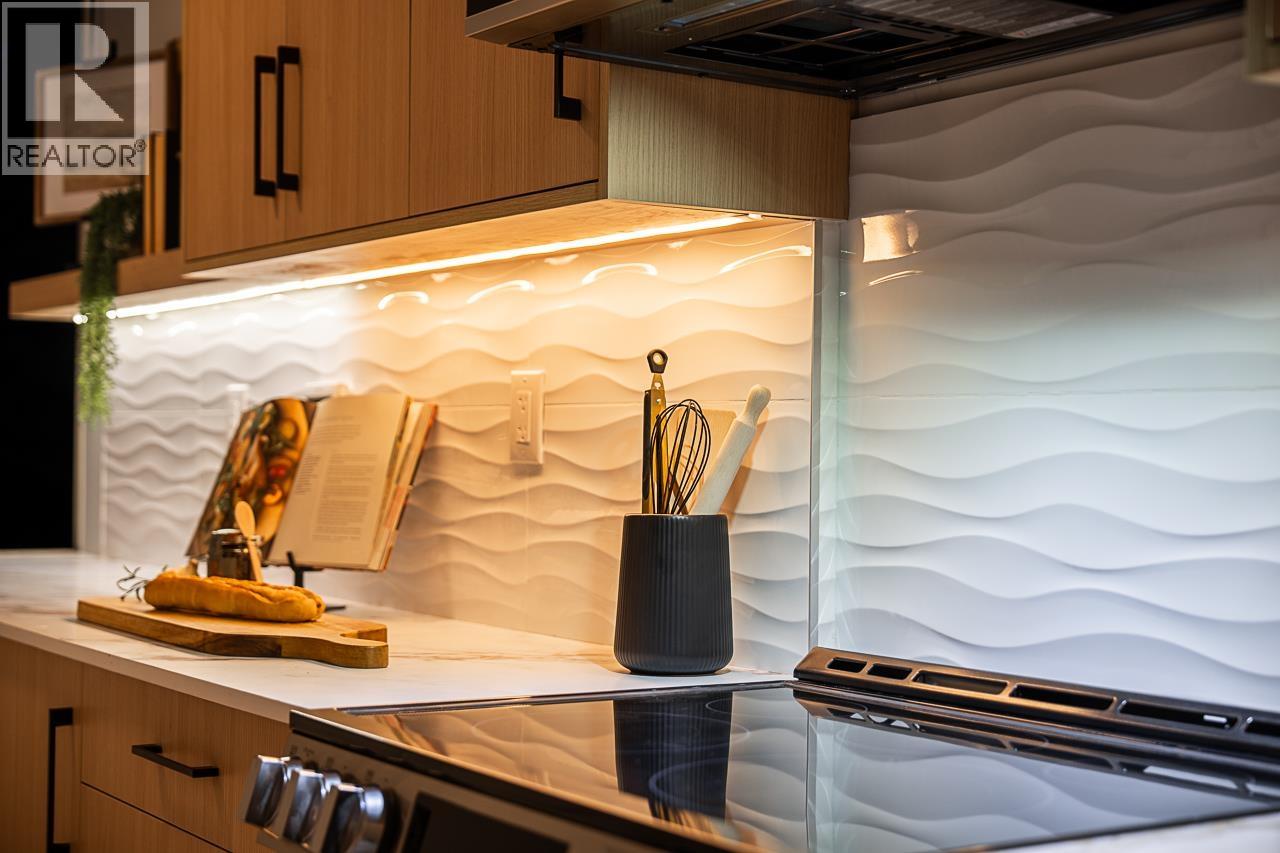 608 2004 Fullerton Avenue, North Vancouver, British Columbia  V7P 3G8 - Photo 29 - R3093342