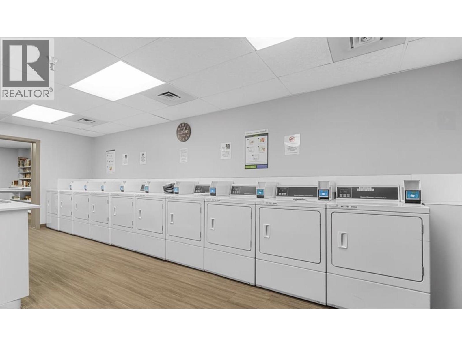 608 2004 Fullerton Avenue, North Vancouver, British Columbia  V7P 3G8 - Photo 35 - R3093342