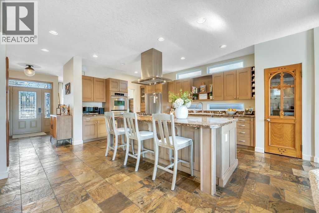 2242 25a Street Sw, Calgary, Alberta  T3E 1Y9 - Photo 8 - A2290367