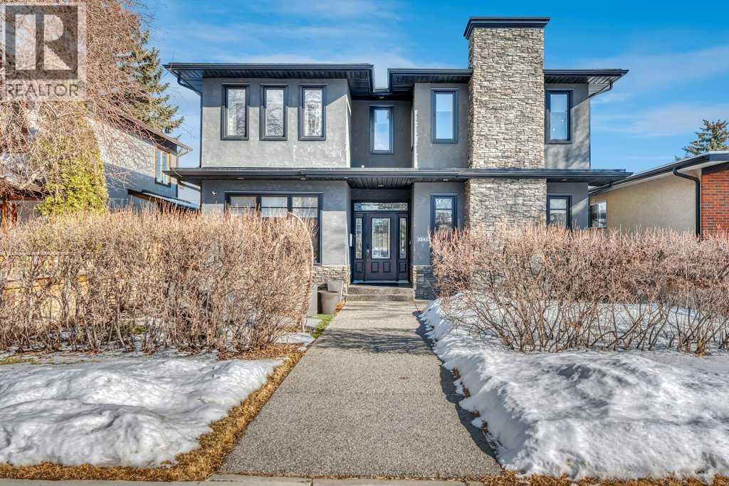 2242 25a Street Sw, Calgary, Alberta  T3E 1Y9 - Photo 1 - A2290367