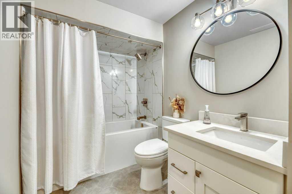 2242 25a Street Sw, Calgary, Alberta  T3E 1Y9 - Photo 35 - A2290367