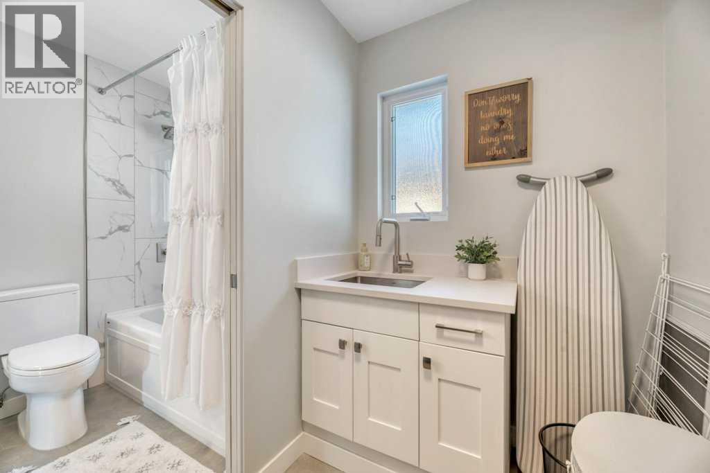 2242 25a Street Sw, Calgary, Alberta  T3E 1Y9 - Photo 23 - A2290367