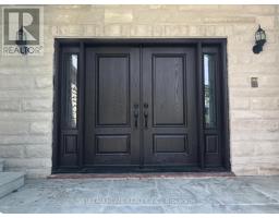 105 PAGE AVENUE, Toronto, Ontario