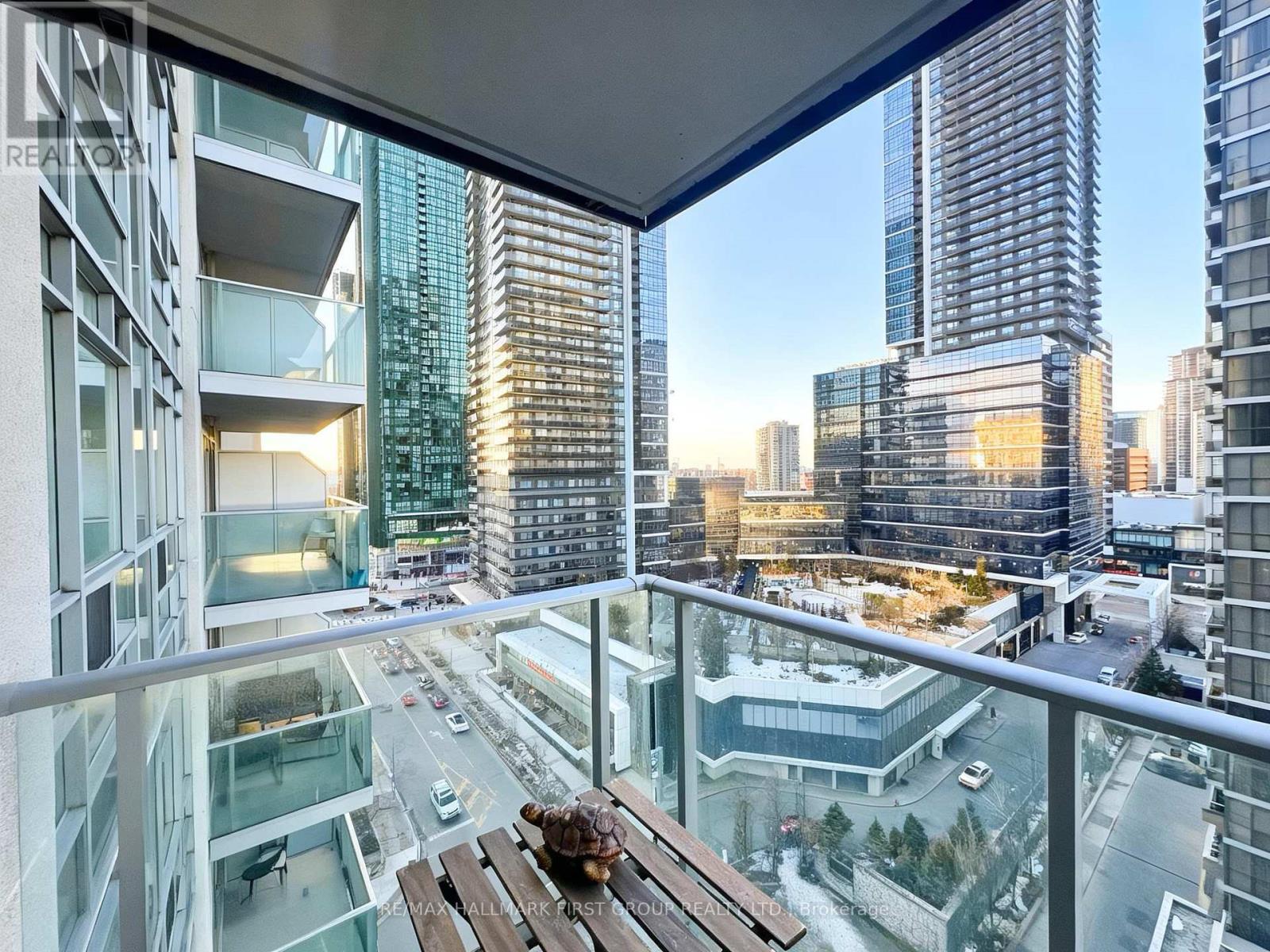 1608 - 31 Bales Avenue, Toronto, Ontario  M2N 7L6 - Photo 4 - C12847006