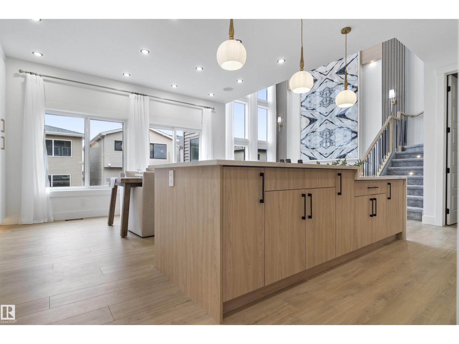 7026 Kiviaq Crescent Sw, Edmonton, Alberta  T6W 5R2 - Photo 17 - E4475892