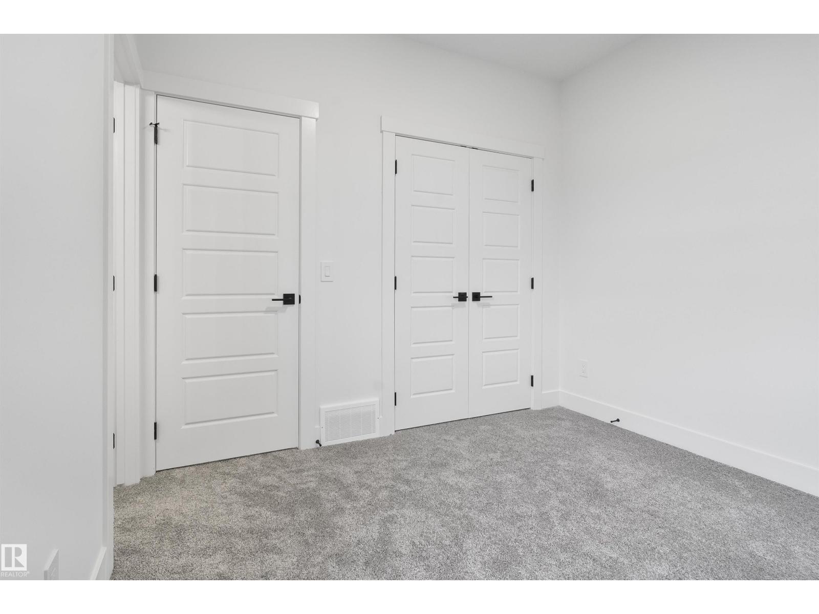 7026 Kiviaq Crescent Sw, Edmonton, Alberta  T6W 5R2 - Photo 34 - E4475892