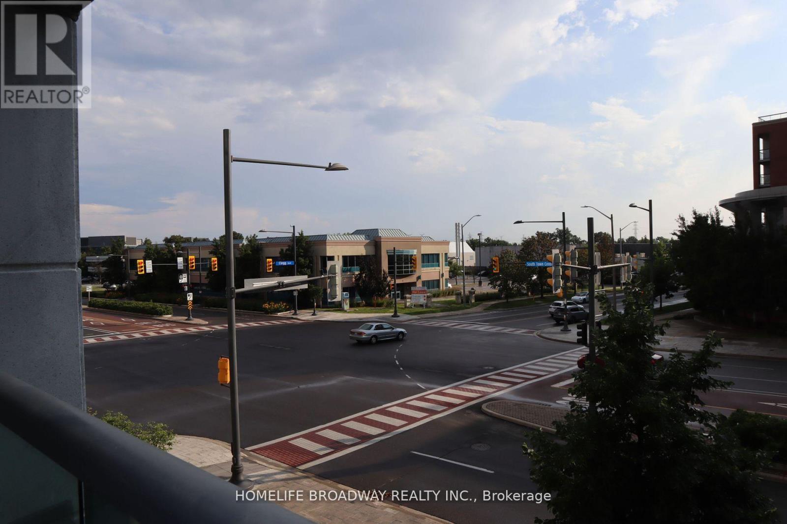 206 - 75 South Town Centre Boulevard, Markham, Ontario  L6G 0B3 - Photo 8 - N12699712